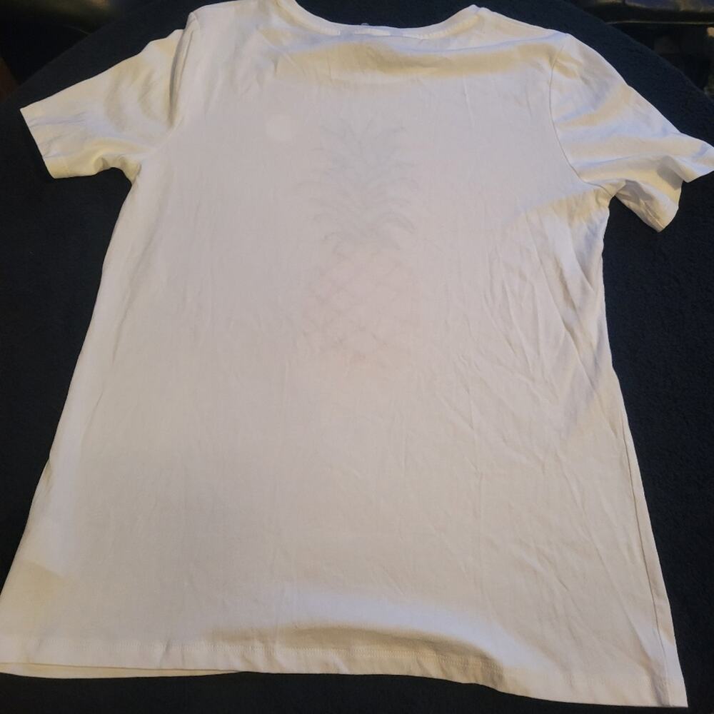 Banana Republic Pineapple White Soft Women's T-shirt Small NWT - Picture 5 of 5